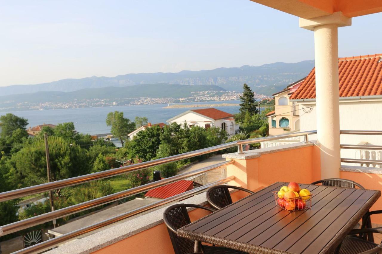 Apartment Dina Šilo Zewnętrze zdjęcie